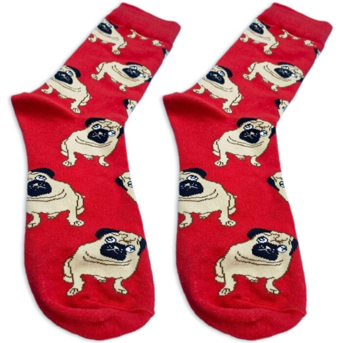 pair of red socks in pug pattern from kumplo